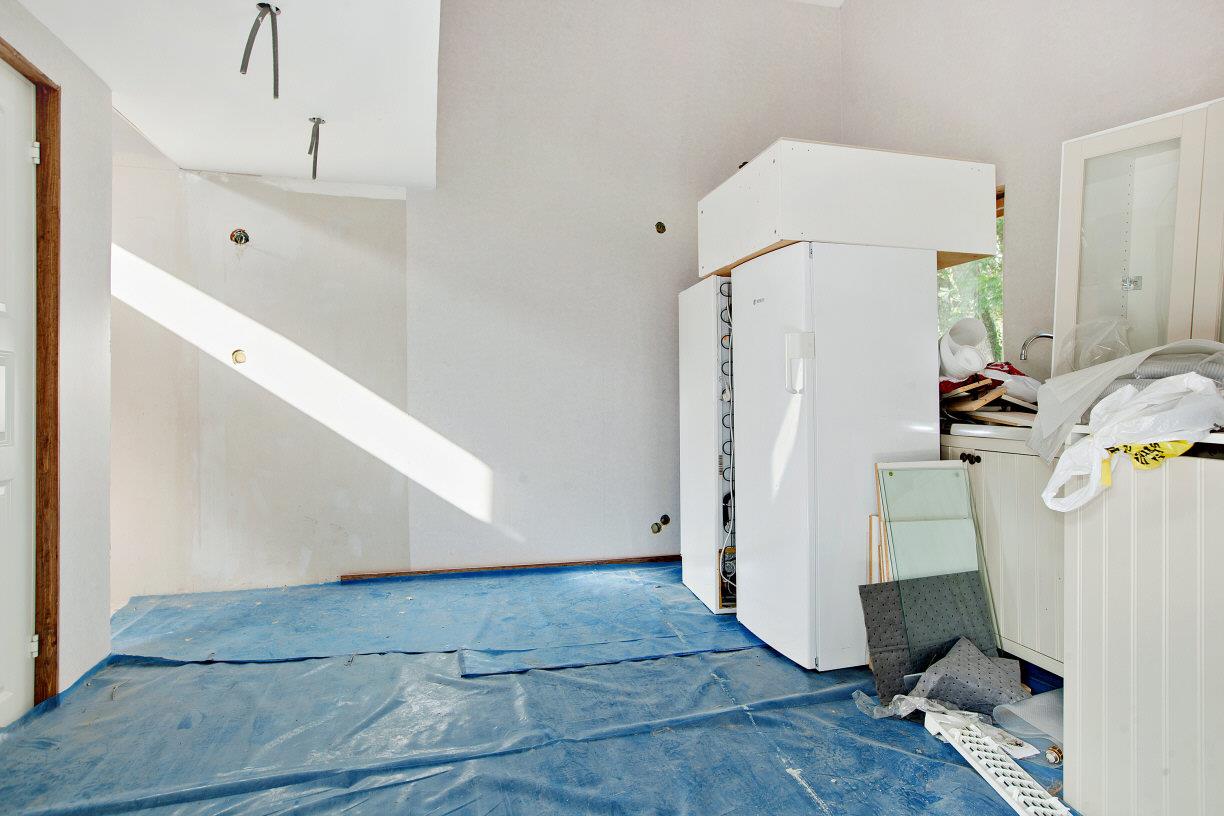 Härligt lantligt läge där du själv sätter din prägel! Acceptpris!