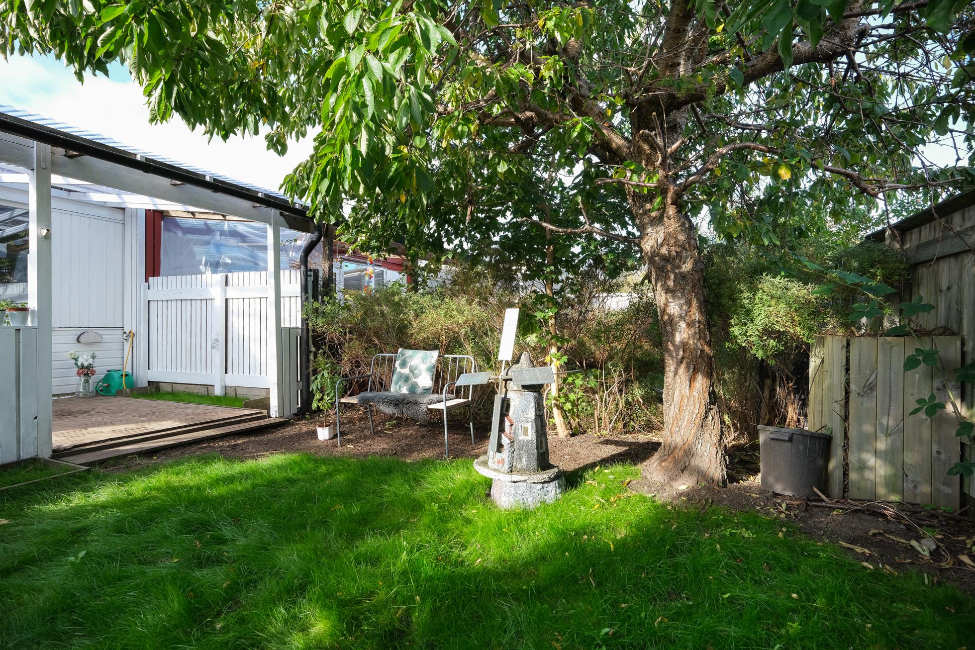 Stort och mycket välplanerat radhus med upp till 5 sovrum