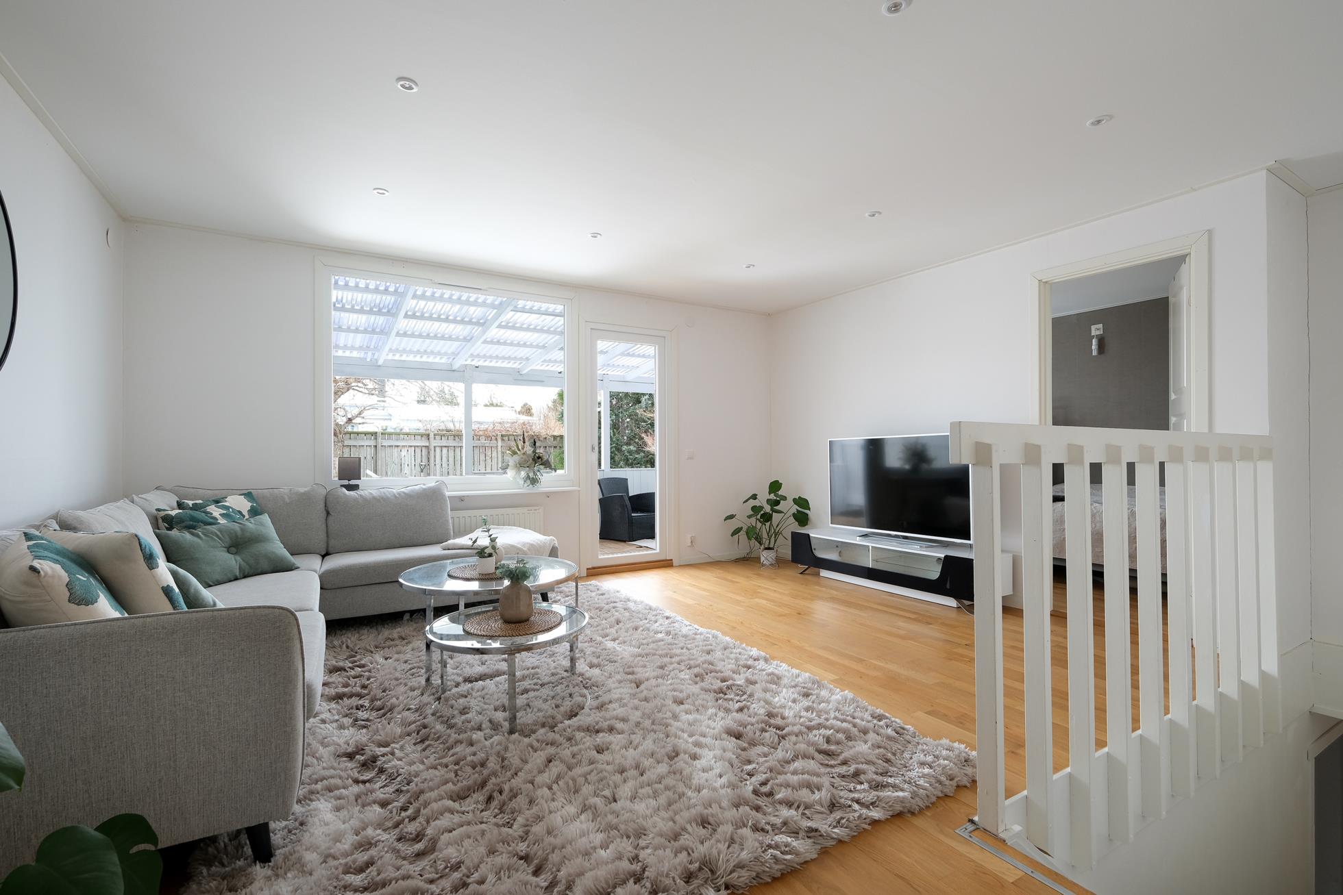 Stort och mycket välplanerat radhus med upp till 5 sovrum