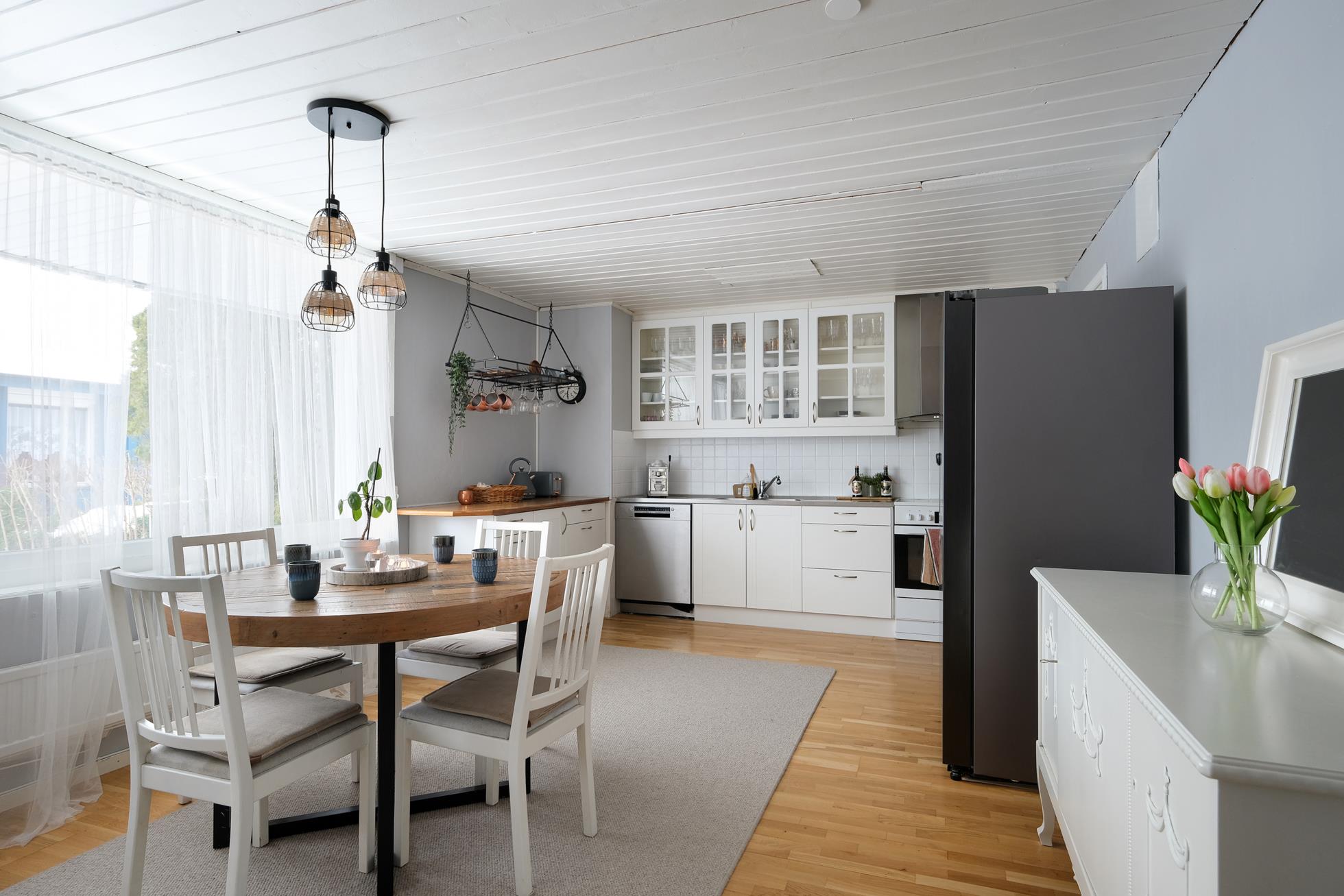 Stort och mycket välplanerat radhus med upp till 5 sovrum