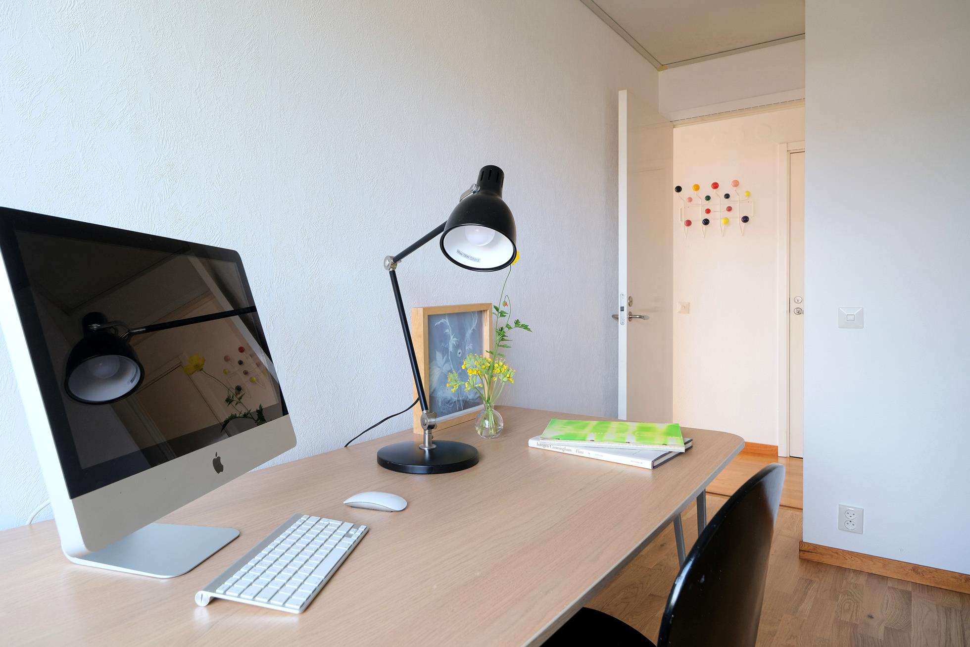 Äntligen är ett av få 1-plans gavelradhus på 89 kvm till salu!